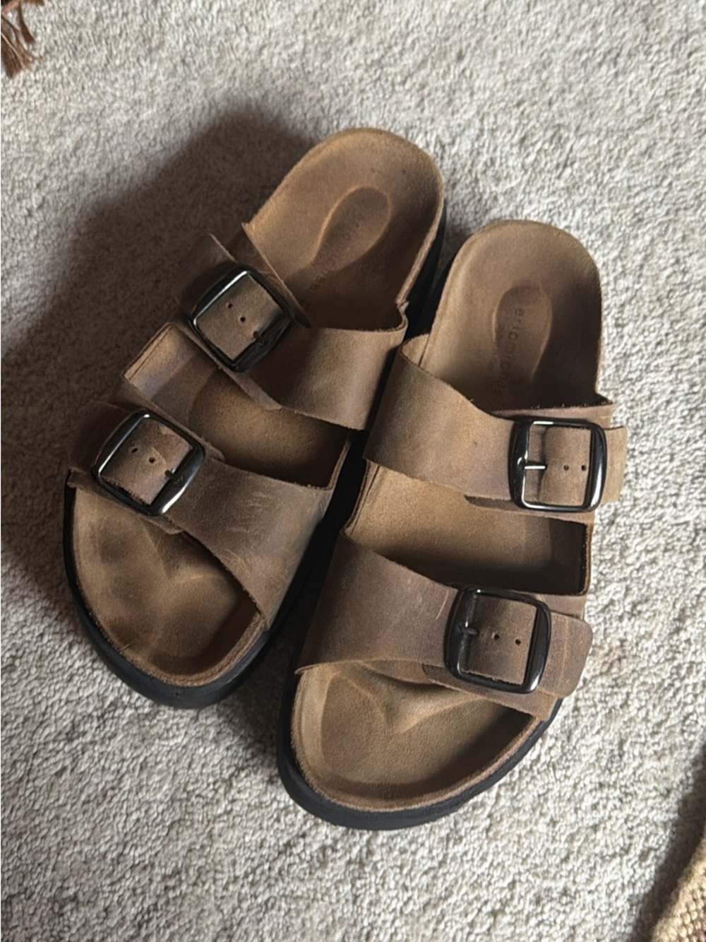 Made in Italy!! Eric Michael platform sandals